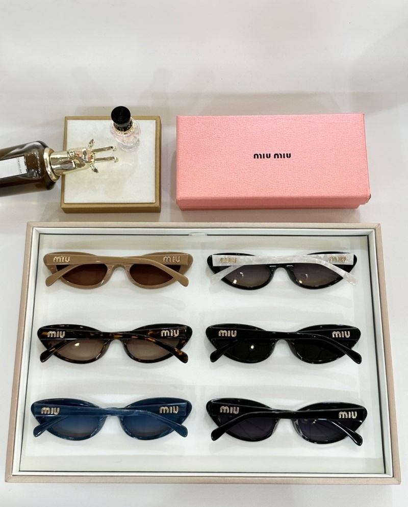 Miu miu Sunglasses